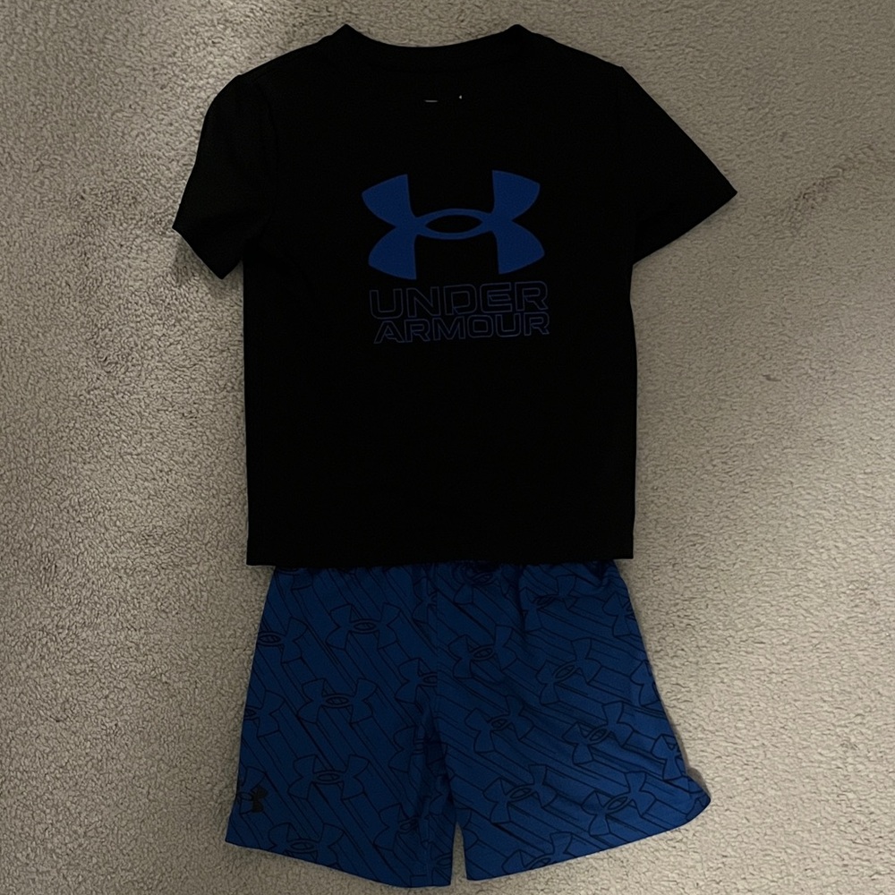 Under Armour Black Tee and Blue Shorts Set